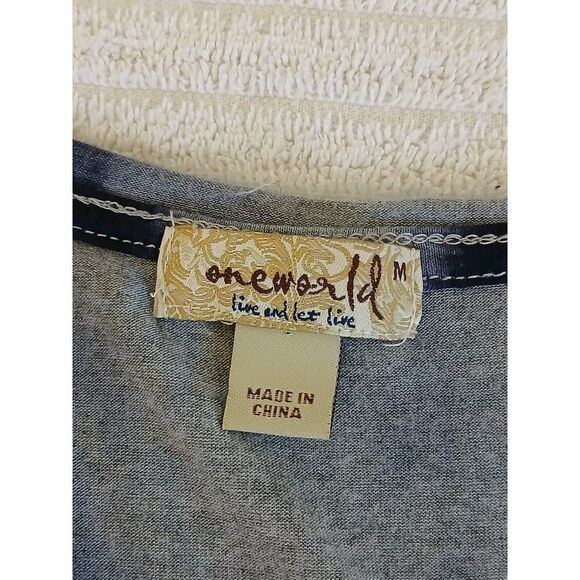 One World Womens Shirt Medium Gray Blue Short Sleeve V Neck Sequin Rayon Tee - Picture 12 of 15